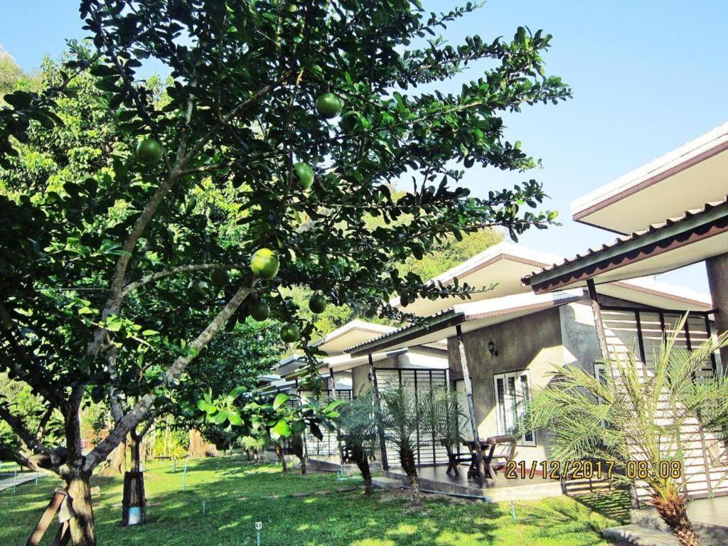 V Valley Resort Satun Exteriör bild